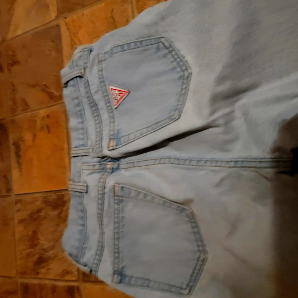 Vintage Guess Jeans - Picture 6 of 7